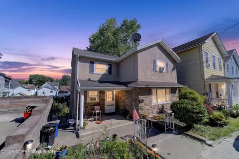 212 N Bromley Ave, Scranton, PA 18504