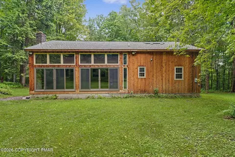 639 Glenwood Rd, Hop Bottom, PA 18824