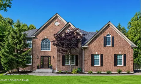 155 Chase Rd, Stroudsburg, PA 18360