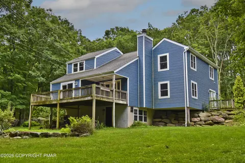 112 Candy Ct, Stroudsburg, PA 18360