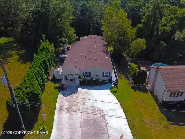 890 Seybert St, Hazleton, PA 18201