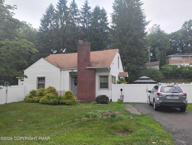 146 Maple Ave, East Stroudsburg, PA 18301