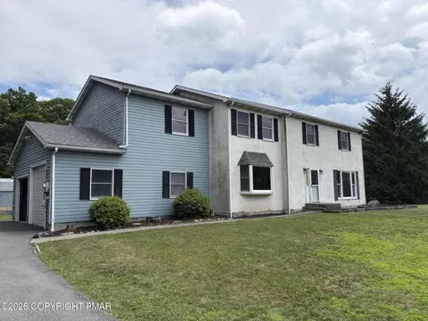 126 Mckay Rd, Henryville, PA 18332