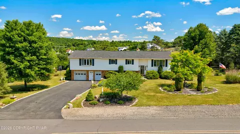 3520 Sunset Cir, Kunkletown, PA 18058