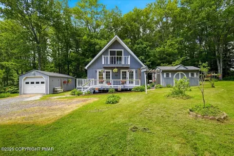 109 Bird Pl, Elmhurst Township, PA 18444
