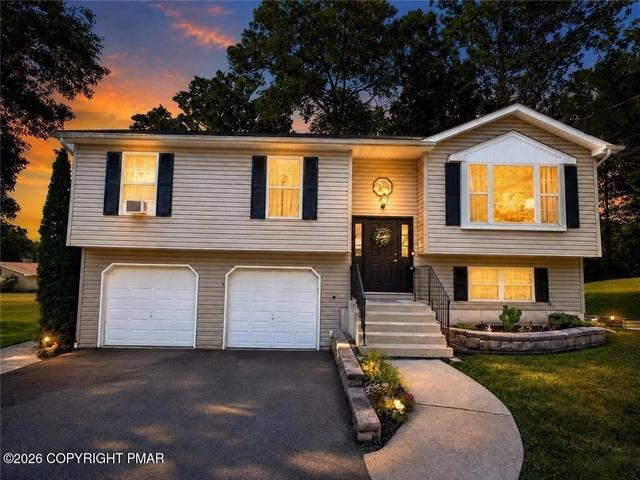 167 El Do Lake Dr, Kunkletown, PA 18058