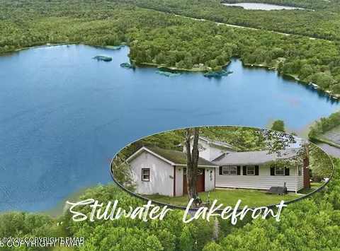 135 Blue Heron C Cir, Pocono Summit, PA 18346