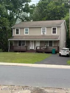 822 Sarah St, Stroudsburg, PA 18360
