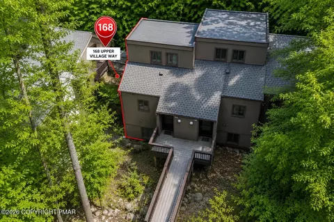168 Upper Village Way, Tannersville, PA 18372