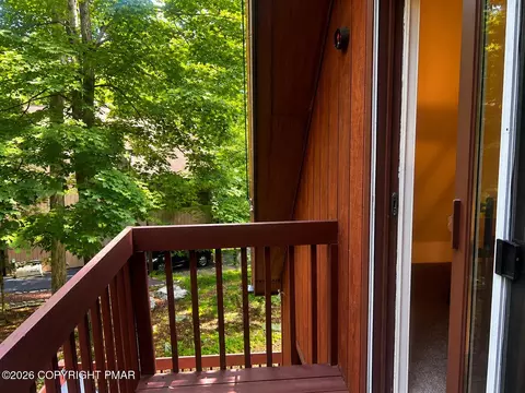 175 Salisbury Rd, Bushkill, PA 18324 photo 13