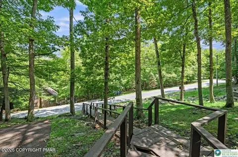 6061 Decker Rd, Bushkill, PA 18324 photo 26