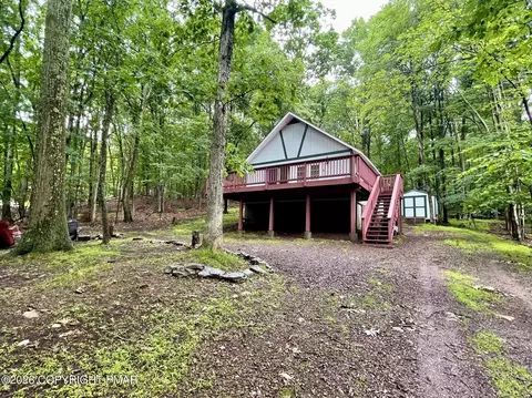 38 Vacation Dr, White Haven, PA 18661