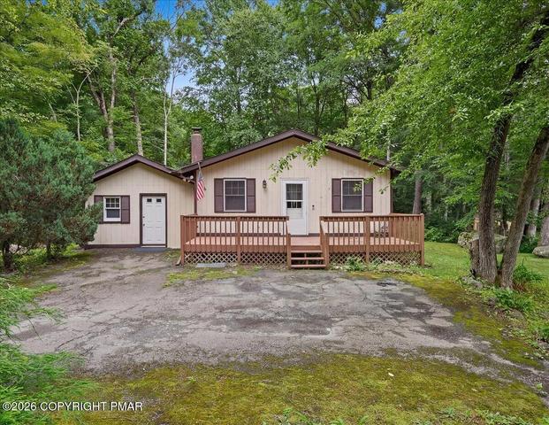 1280 Glenbrook Rd, Bartonsville, PA 18321