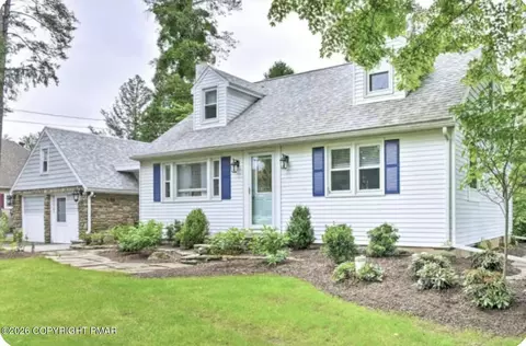 121 Alger Ave, Tannersville, PA 18372
