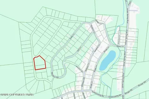 4 E Windsor Rd 4e Rd, Kunkletown, PA 18058