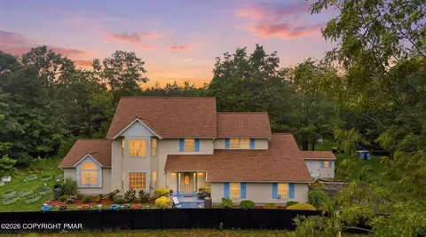 222 Martha Ln, Blakeslee, PA 18610