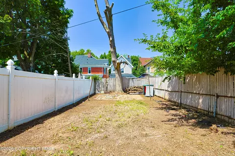 Exterior - 227 E Garrison St, Bethlehem, PA 18018 photo 3 of 8