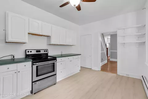 Entry Way - 227 E Garrison St, Bethlehem, PA 18018 photo 1 of 1