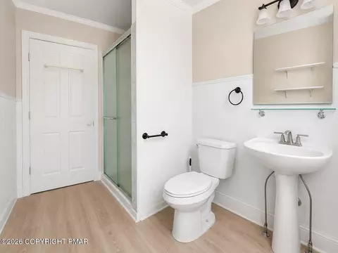 Bath - 227 E Garrison St, Bethlehem, PA 18018 photo 2 of 2