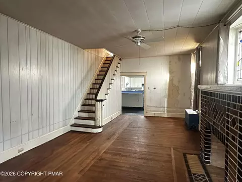 729 W Norwegian St, Pottsville, PA 17901
