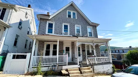 222 Ochre St, Lehighton, PA 18235