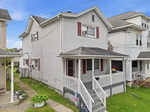 1627 Luzerne St, Scranton, PA 18504