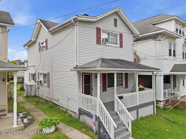 1627 Luzerne St, Scranton, PA 18504