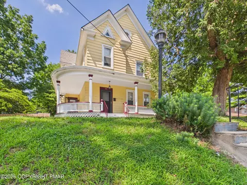 126 E Brown St, East Stroudsburg, PA 18301