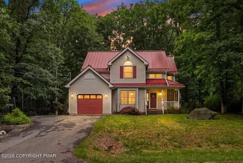 7115 Oakland Ter, East Stroudsburg, PA 18301