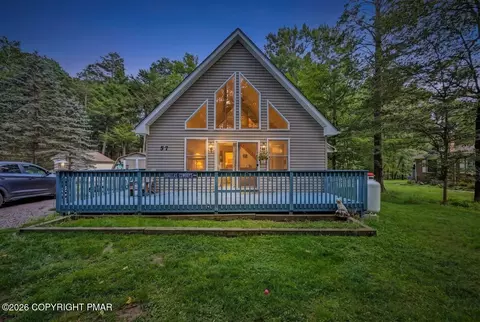 57 Swamp Hollow Ln, Albrightsville, PA 18210