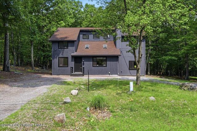3227 Stonehenge Dr, East Stroudsburg, PA 18301