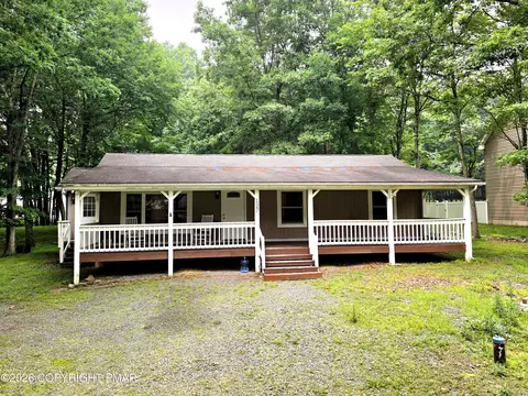 127 Vista Dr, Albrightsville, PA 18210