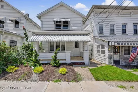 254 W Main St, Nanticoke, PA 18634