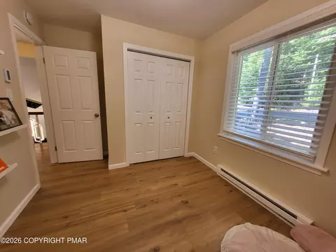 Bedroom - 159 Manchester Dr, Bushkill, PA 18324 photo 4 of 5