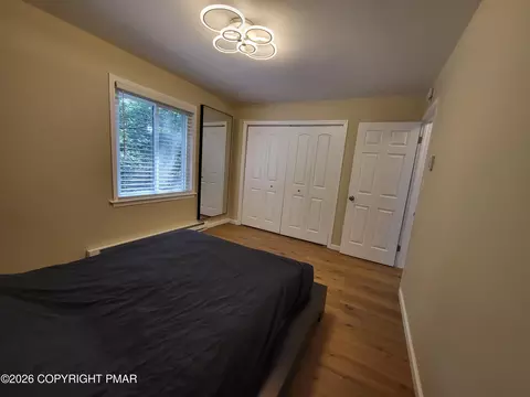 Bedroom - 159 Manchester Dr, Bushkill, PA 18324 photo 2 of 5