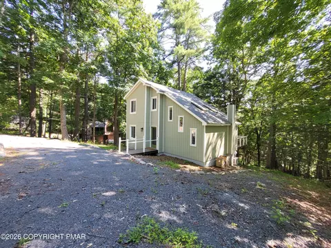 Other - 159 Manchester Dr, Bushkill, PA 18324 photo 6 of 12
