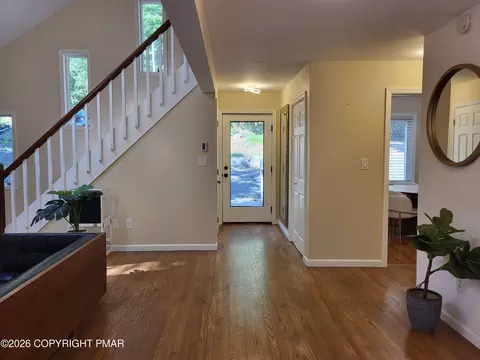 Entry Way - 159 Manchester Dr, Bushkill, PA 18324 photo 1 of 4