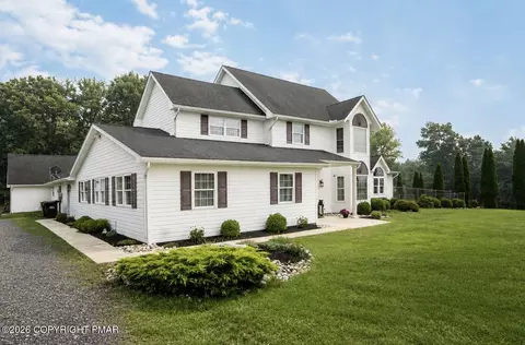 203 Terrace Dr, Saylorsburg, PA 18353