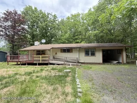 10 Cedar Ln, Albrightsville, PA 18210