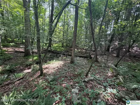 401 Par Dr 401 Dr, Kunkletown, PA 18058