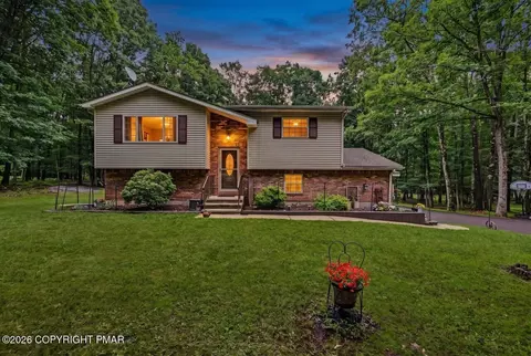 386 Upper Ridge Dr, Effort, PA 18330