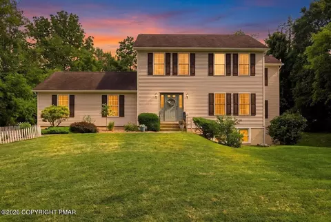 116 Rogers Ln, Saylorsburg, PA 18353
