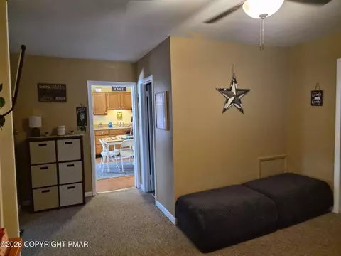 Entry Way - 516 W Grace St, Old Forge, PA 18518 photo 2 of 3
