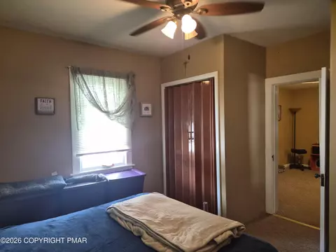 Bedroom - 516 W Grace St, Old Forge, PA 18518 photo 2 of 3