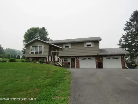 508 Grove St, Honesdale, PA 18431
