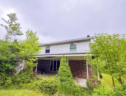 1970 Forest St, Lehighton, PA 18235