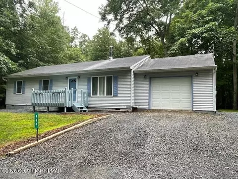 183 Holly Rd, East Stroudsburg, PA 18302
