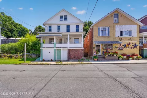 325 E Fell St, Summit Hill, PA 18250