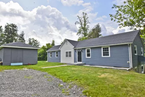 178 N Easton Belmont Pike, Stroudsburg, PA 18360