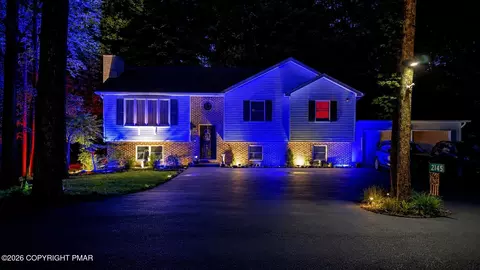 2145 Sassafras Ln, Kunkletown, PA 18058